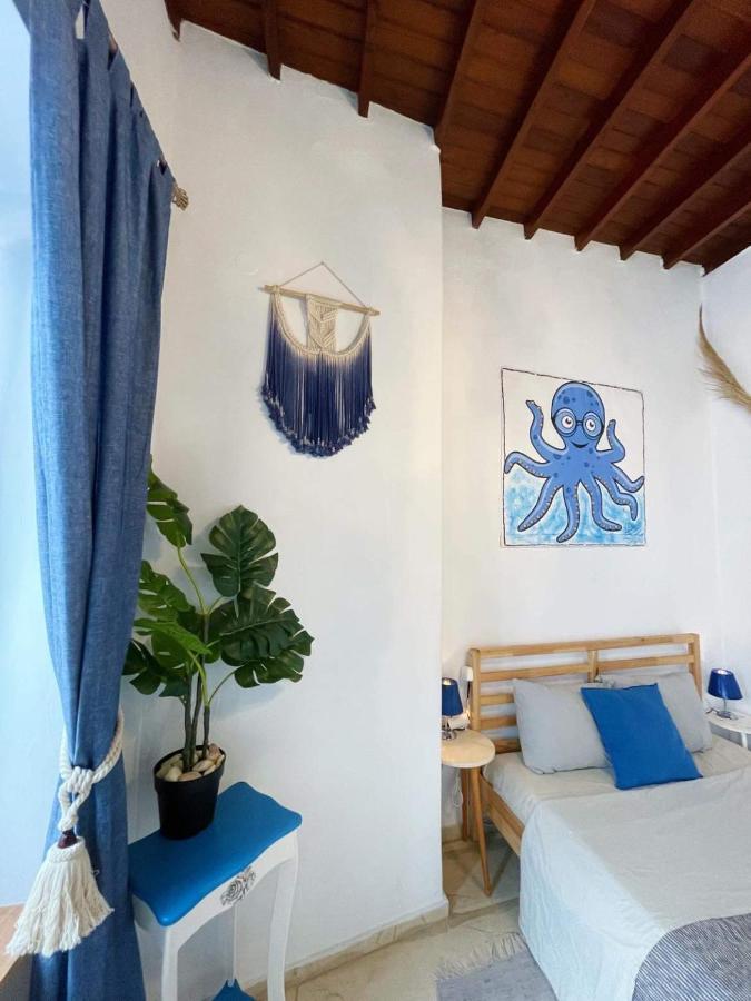 Octopus Blue Mykonos Town Extérieur photo